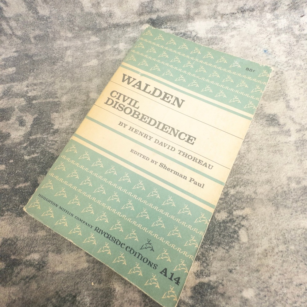 Walden Civil Disobedience Henry David Thoreau Riverside Ed‎ Classic Book